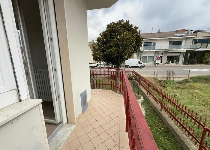 Private Parking, With A View Of The Hills